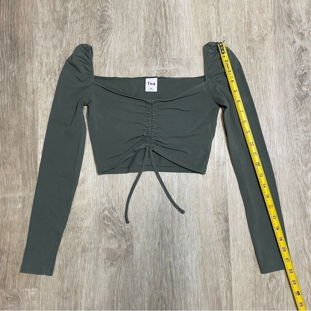 Tna 90s Malibu Longsleeve Crop Top in Green size XXS - Picture 7 of 10